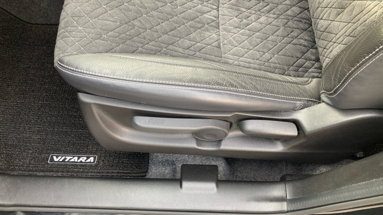 Suzuki Vitara 1.5 Hybrid SZ5 5dr AGS Hybrid Estate